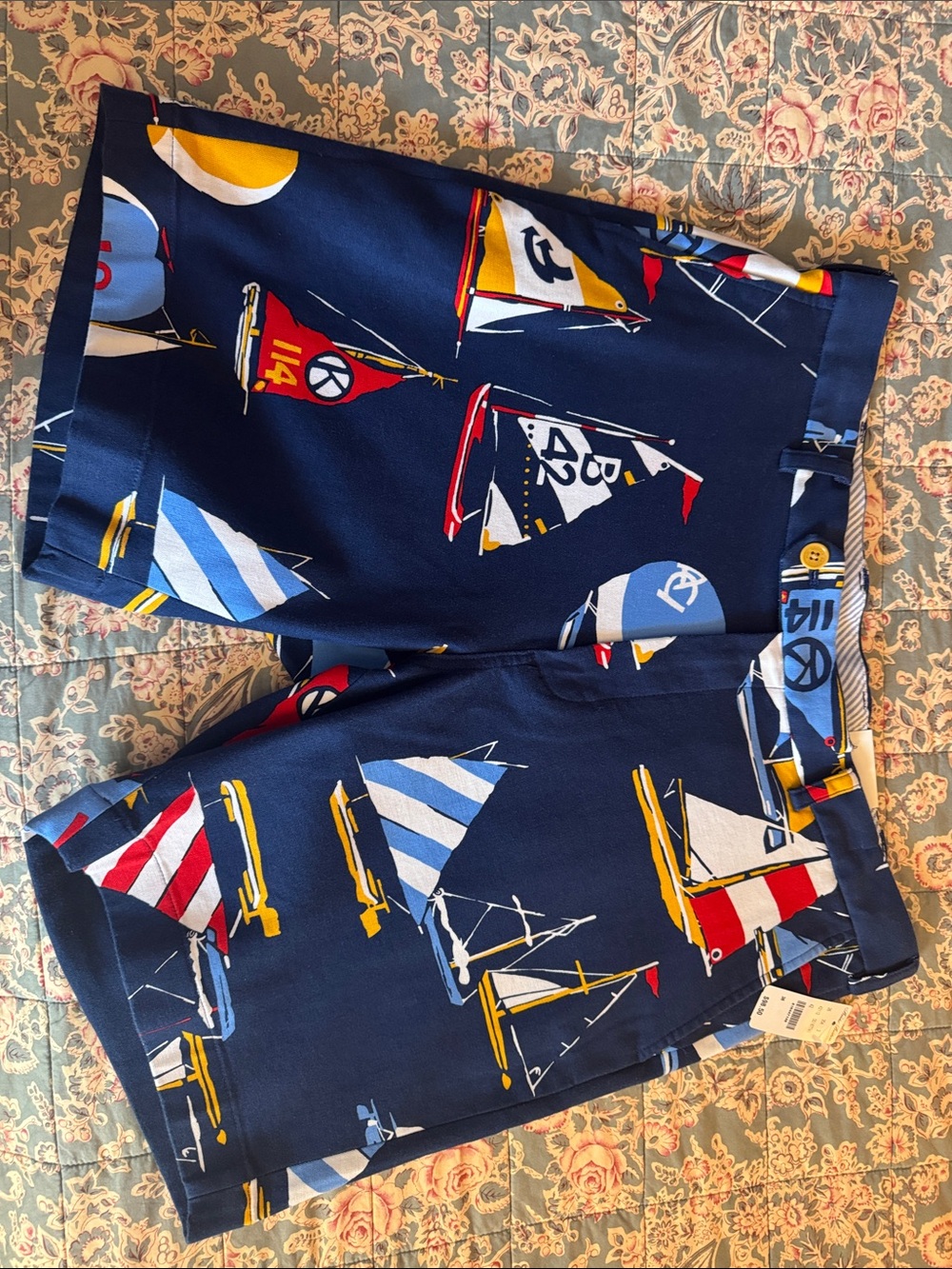 Brooks Brothers Navy Sailboat Print Flat-Front Shorts/38" Waist x 9" Inseam/NWT!